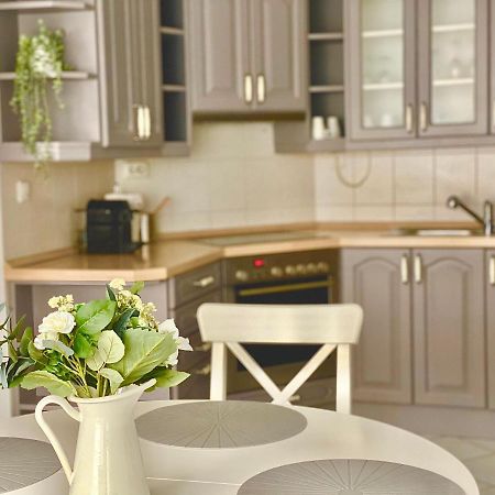 Mirell Apartman Сегед Экстерьер фото