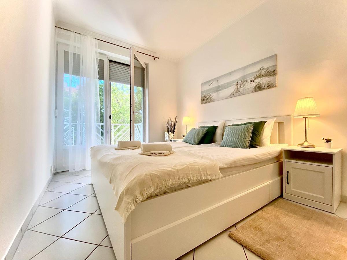 Mirell Apartman Сегед Экстерьер фото